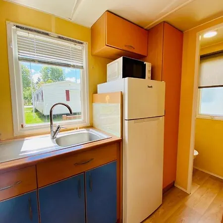 Bumgalow 5x منتزه العطل باتاياس